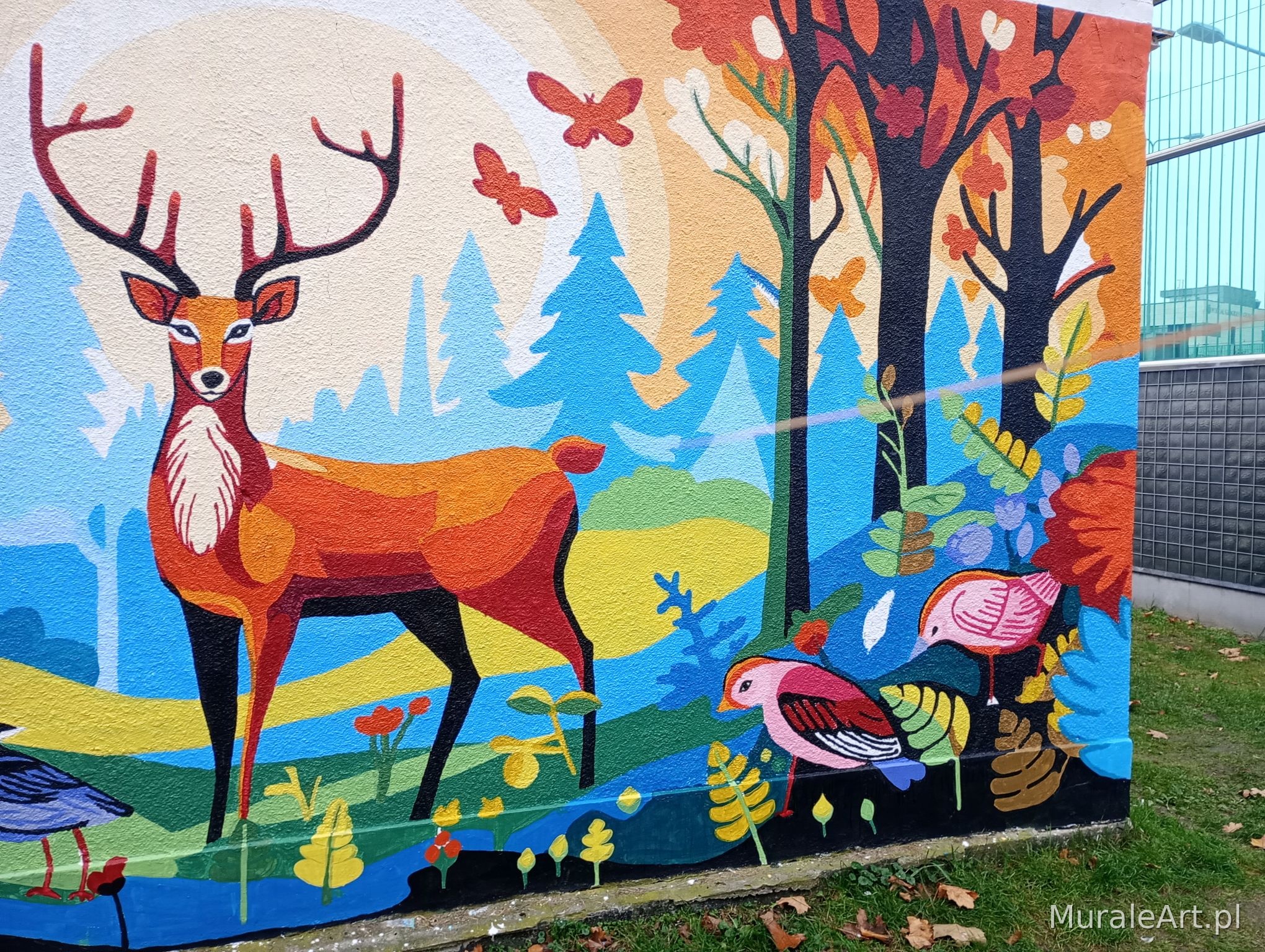 Mural Na skraju lasu w Krakowie - zdjęcie 8