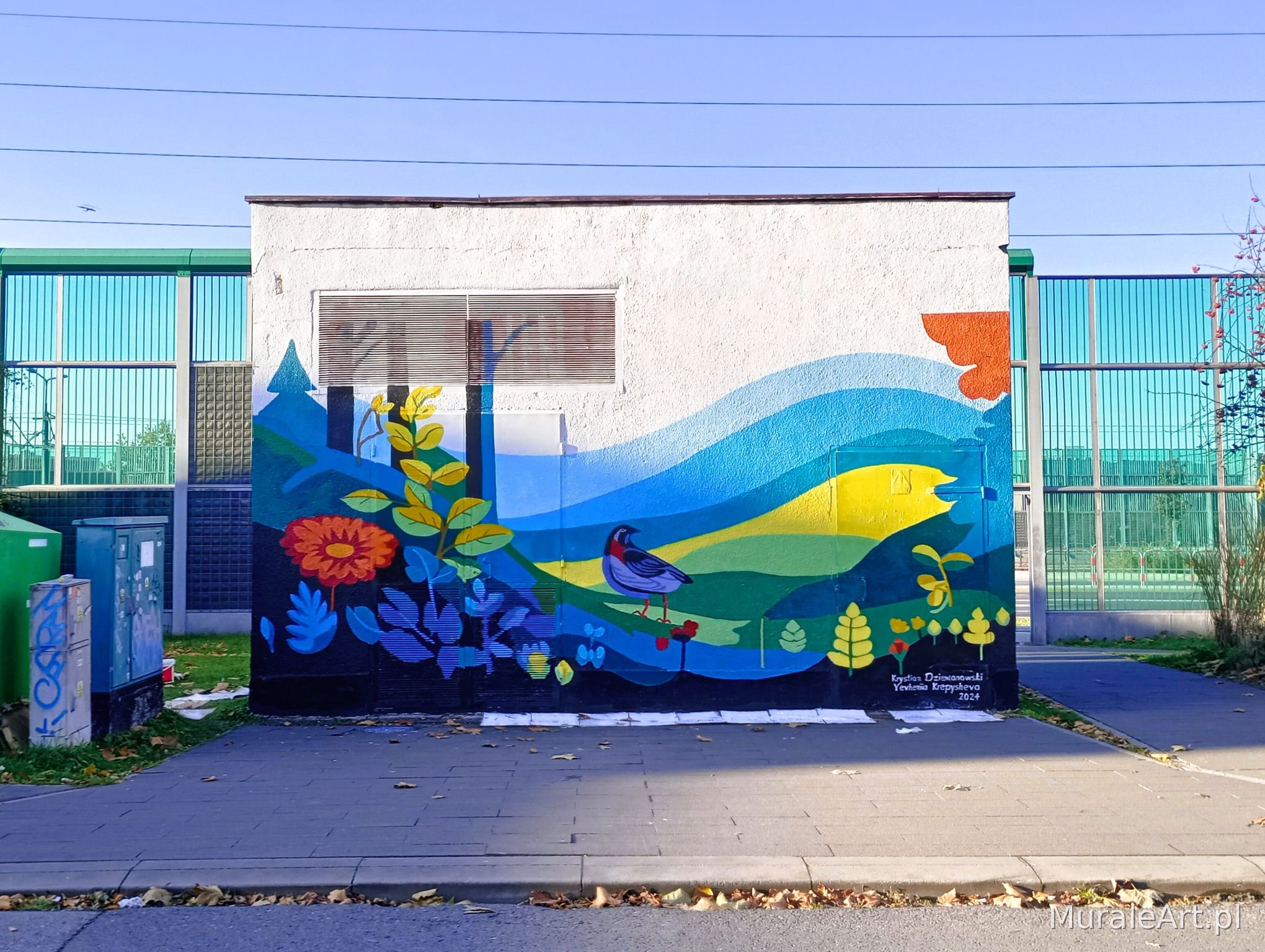 Mural Na skraju lasu w Krakowie - zdjęcie 5